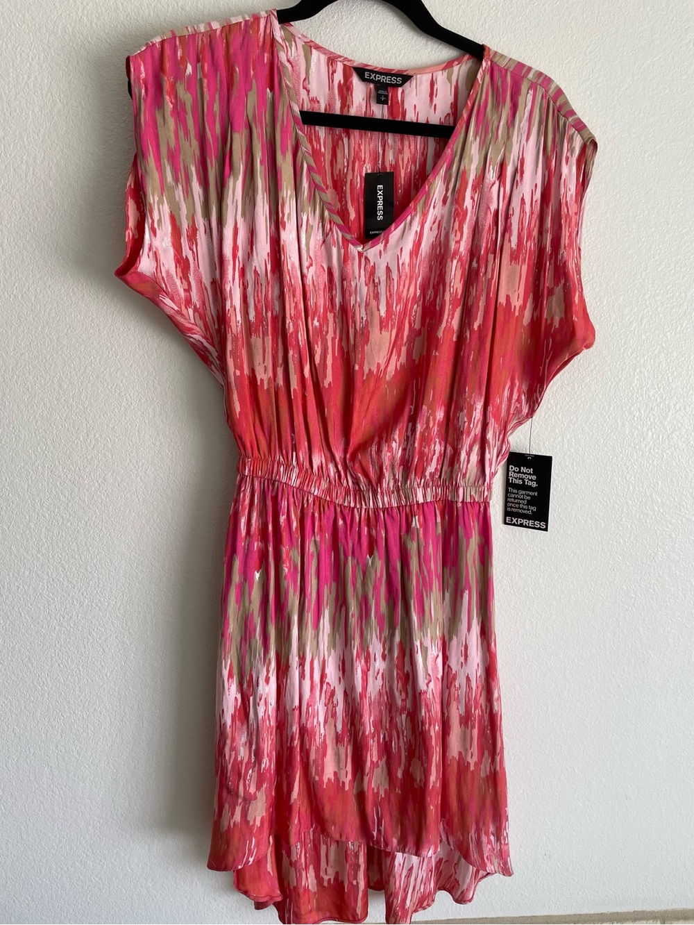 Beautiful Express V-Neck  Dress in Brushstroke Print